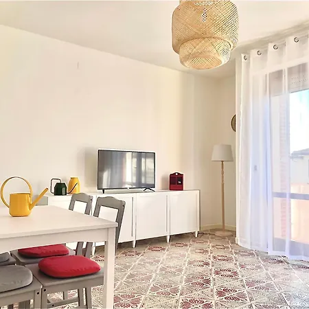 Landi 13 - Attico 2 Camere, Balcone, Parcheggio, Ascensore Apartment *